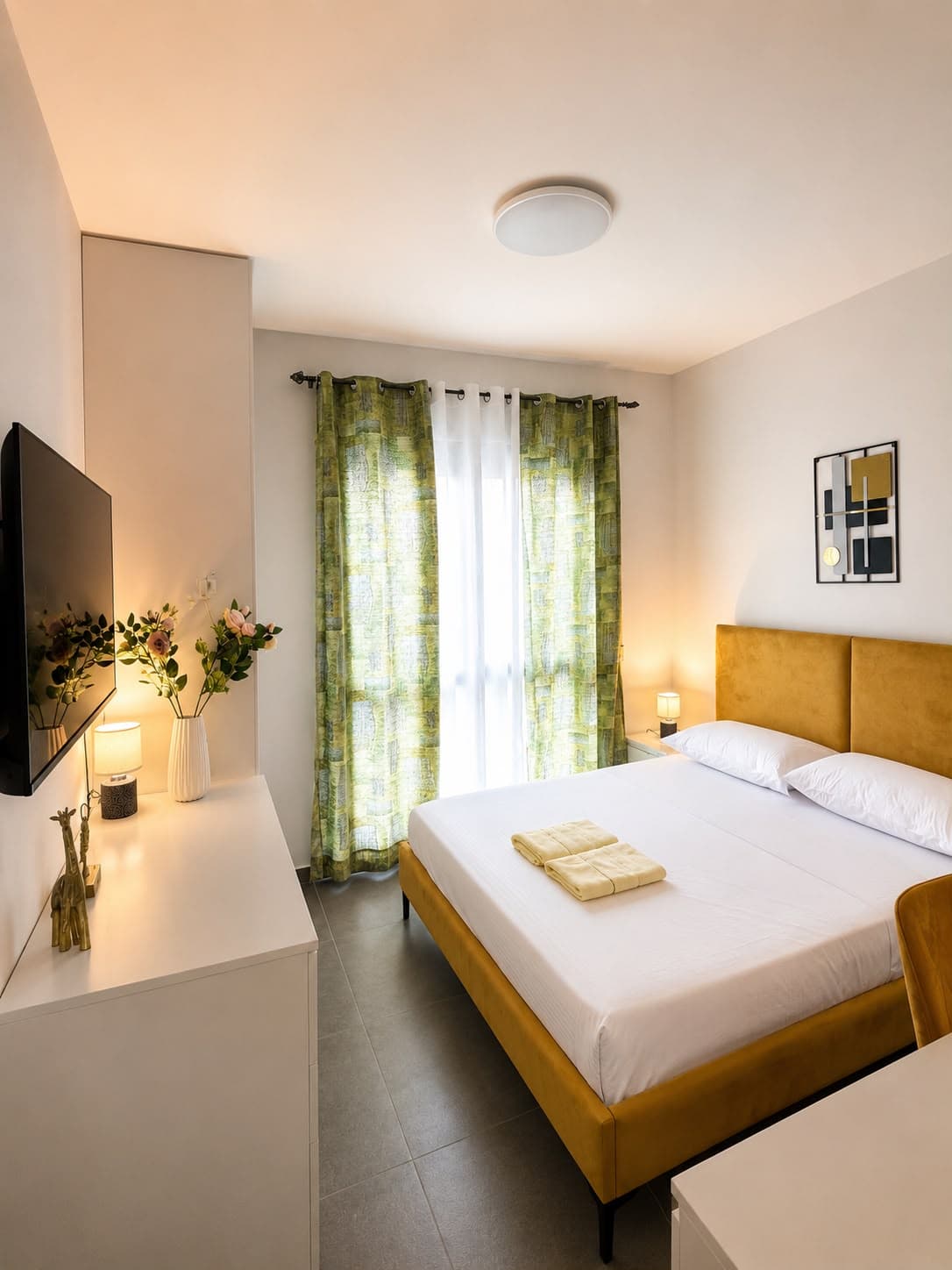 Bedroom of Golden Aura Apartment in Tirana